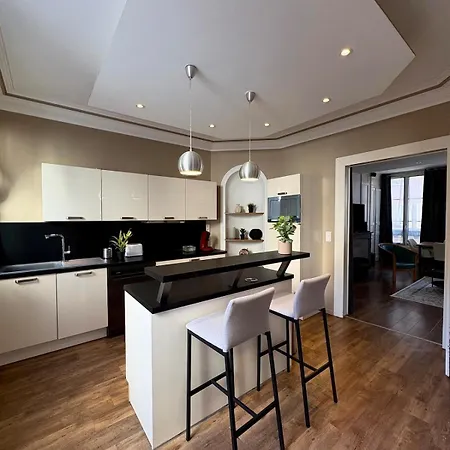 Charme & Tranquillite - Centre Historique Apartament *
